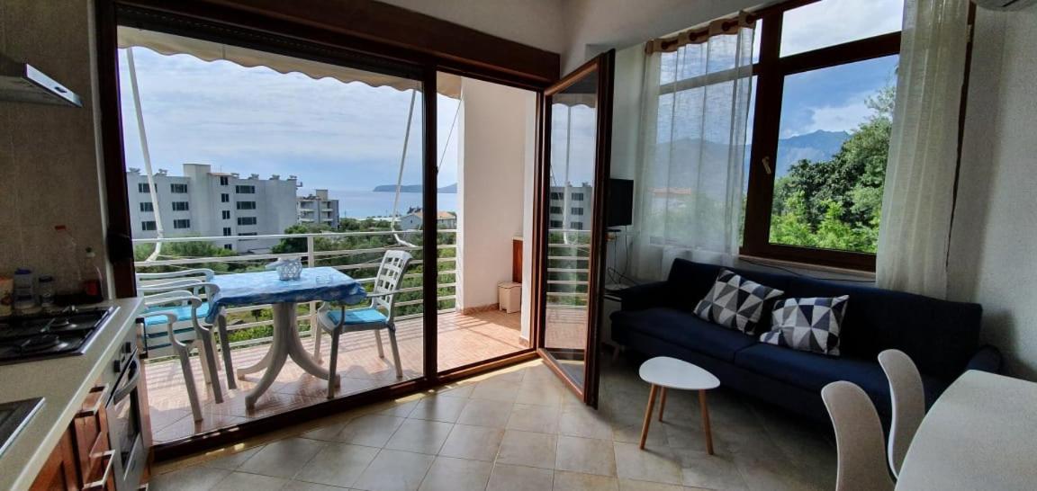 Seaview Apartment Borsh Εξωτερικό φωτογραφία