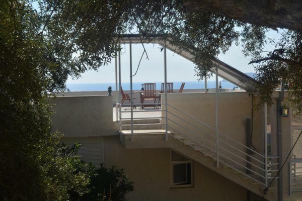 Seaview Apartment Borsh Εξωτερικό φωτογραφία