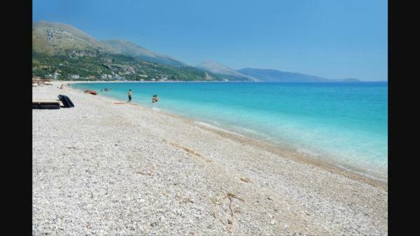 Seaview Apartment Borsh Εξωτερικό φωτογραφία